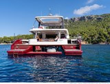 Lagoon Sixty 7 - bathing platform